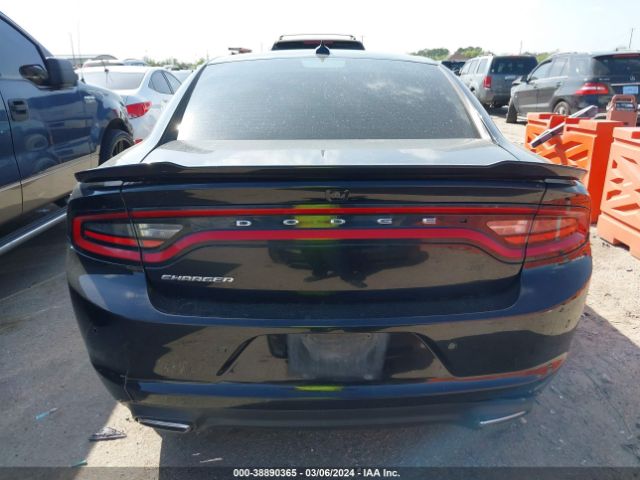 2C3CDXHGXJH176633 Dodge Charger Sxt Plus Rwd