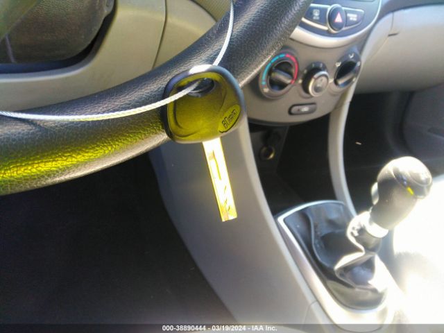 KMHCT5AE9FU201419 Hyundai ACCENT GS