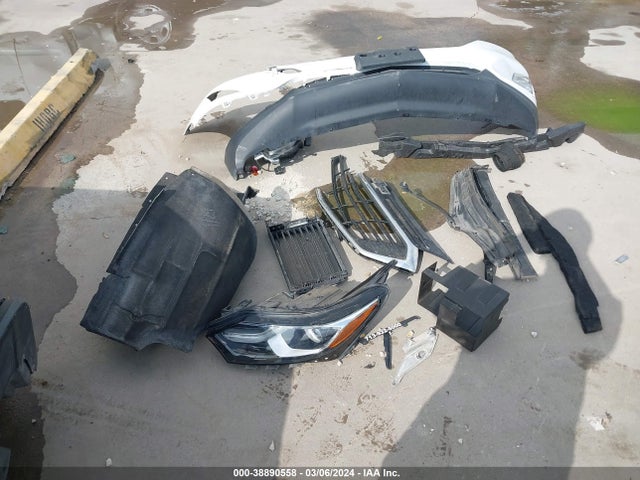 Chevrolet EQUINOX LT 2019 3GNAXLEXXKS673811 Image 12