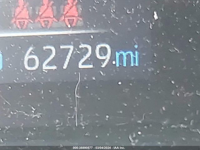 Toyota RAV4 LE 2019 JTMF1RFV9KD029507 Image 7