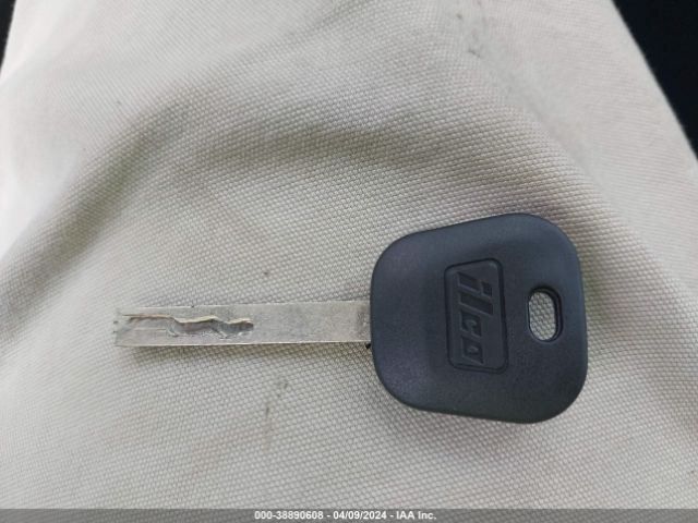 1G4PR5SK1E4204995 Buick Verano Convenience Group