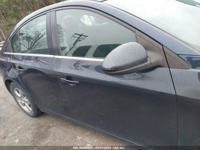 Chevrolet Cruze 1lt Auto 2015 1G1PC5SBXF7253708 Image 13