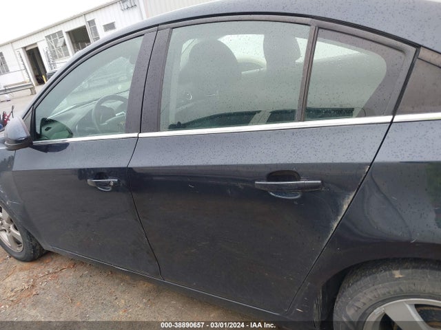 Chevrolet Cruze 1lt Auto 2015 1G1PC5SBXF7253708 Image 14