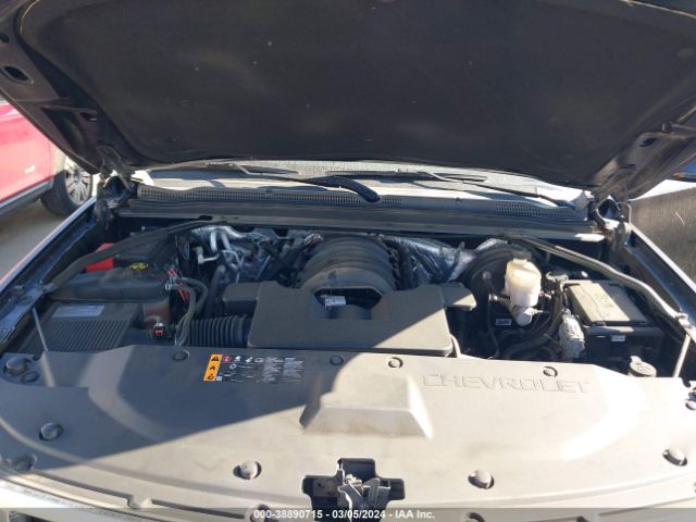 1GNSCHKC4HR375734 Chevrolet Suburban Lt