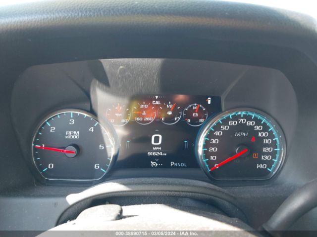 1GNSCHKC4HR375734 Chevrolet Suburban Lt