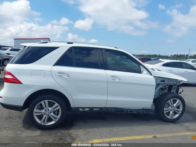 Mercedes-Benz ML 350 2015 4JGDA5JB1FA561348 Image 14