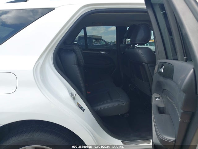 Mercedes-Benz ML 350 2015 4JGDA5JB1FA561348 Image 8