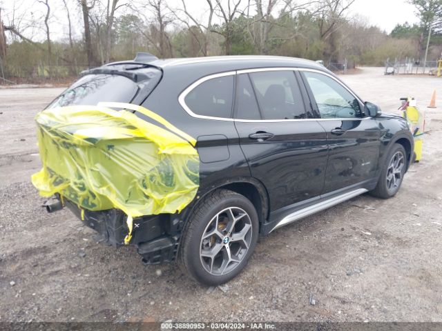 WBXHU7C3XHP924828 BMW X1 Sdrive28i