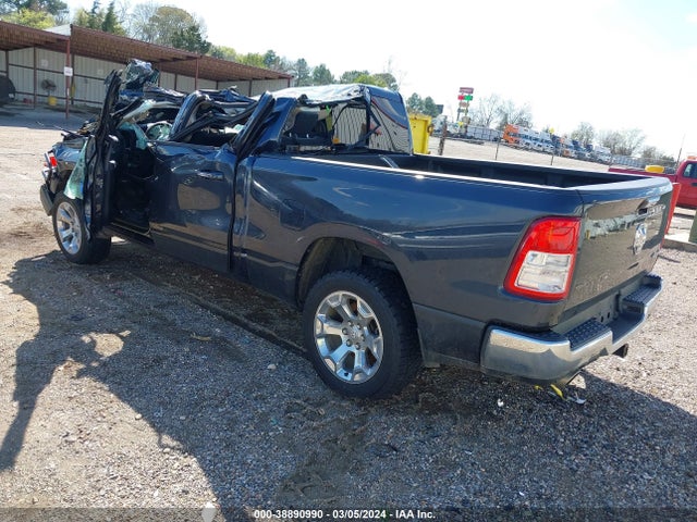 1C6SRFMT3LN222990 RAM 1500 Big Horn  4x4 6'4 Box