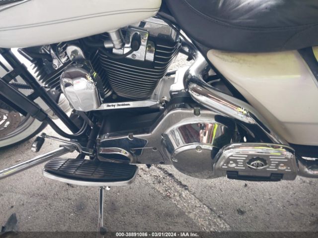 2004 HARLEY-DAVIDSON FLHRCI 1HD1FRW104Y712473 Photo 8
