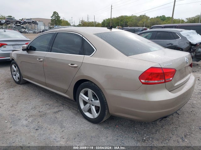 1VWAS7A38FC123033 Volkswagen Passat 1.8t Limited Edition