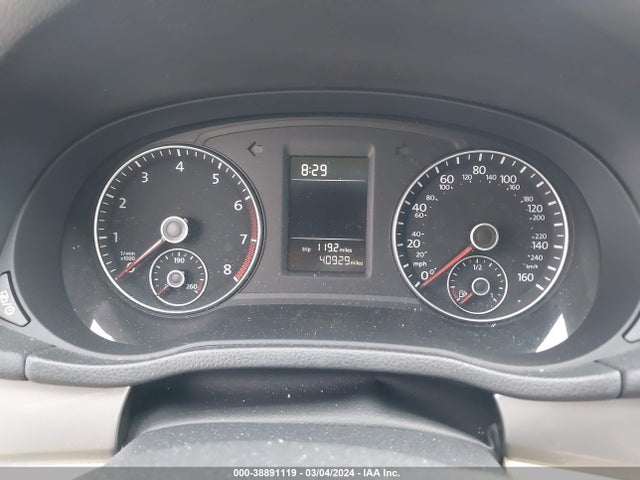 1VWAS7A38FC123033 Volkswagen Passat 1.8t Limited Edition