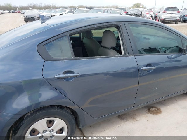 KIA FORTE LX 2015 KNAFX4A67F5305987 Image 17
