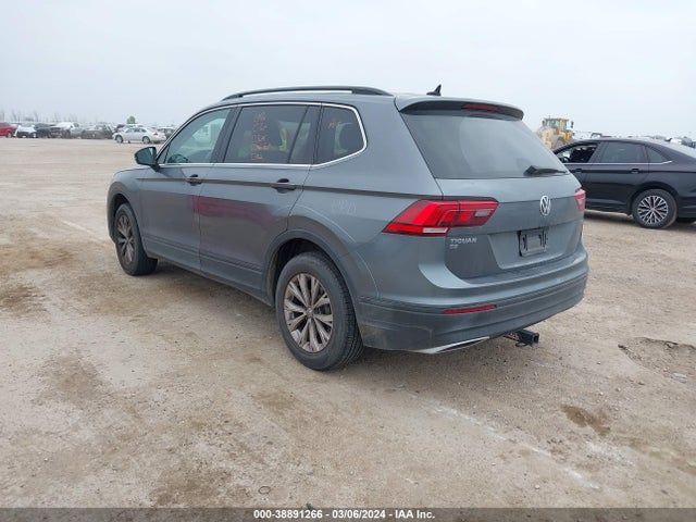 3VV2B7AX9KM031594 Volkswagen Tiguan 2.0t Se/2.0t Sel/2.0t Sel R-line/2.0t Sel R-line Black