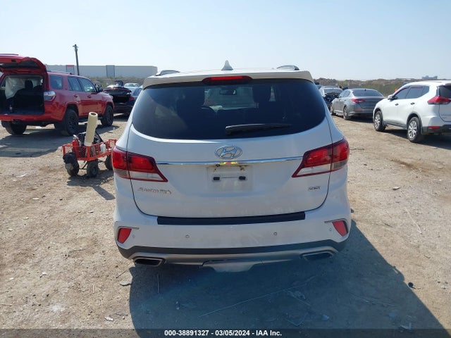 Hyundai Santa Fe Se Ultimate 2018 KM8SR4HF9JU280151 Image 16