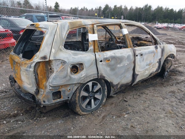 Subaru Forester 2.5i 2017 JF2SJABC1HH431884 Image 4
