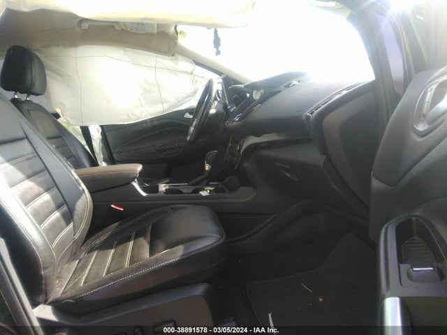 Ford Escape Titanium 2017 1FMCU9J94HUD25463 Image 5