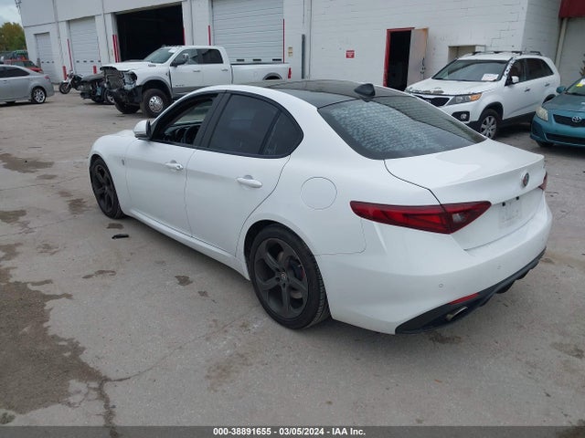 ZARFAEBN6H7544010 Alfa Romeo Giulia Rwd