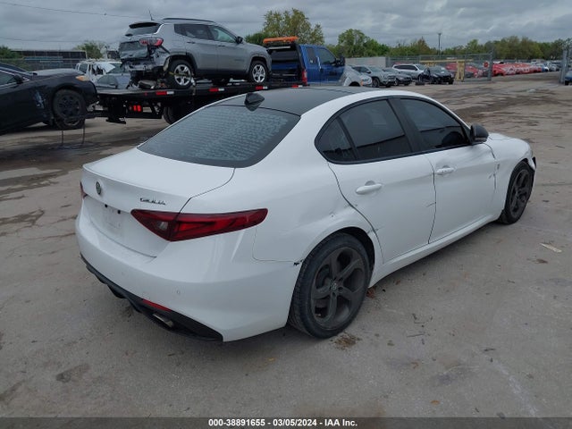 ZARFAEBN6H7544010 Alfa Romeo Giulia Rwd