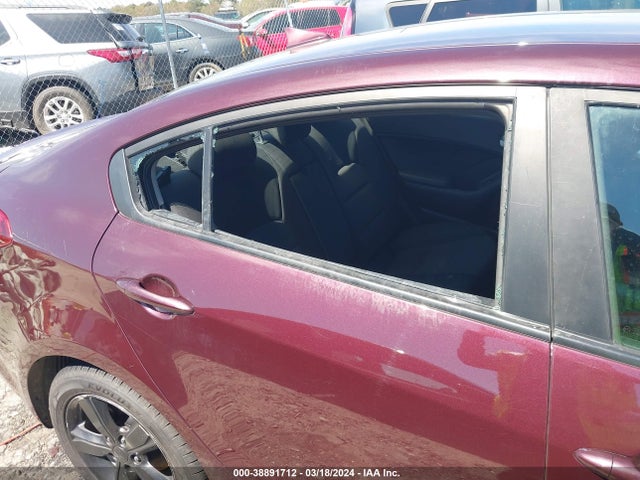 KIA FORTE LX 2018 3KPFL4A72JE269825 Image 6