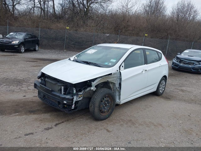 Hyundai ACCENT SE 2017 KMHCT5AE2HU318570 Image 2