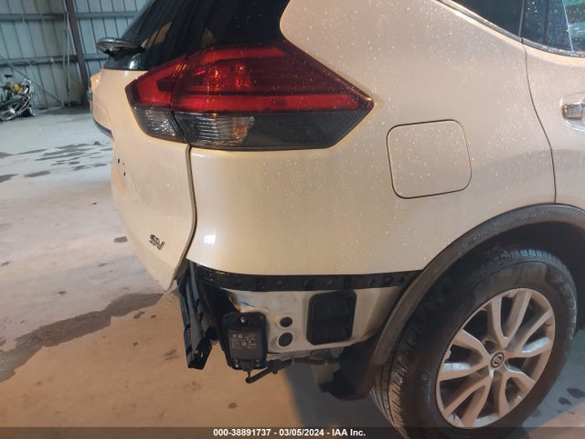 Nissan ROGUE SV 2017 JN8AT2MT7HW144749 Image 14
