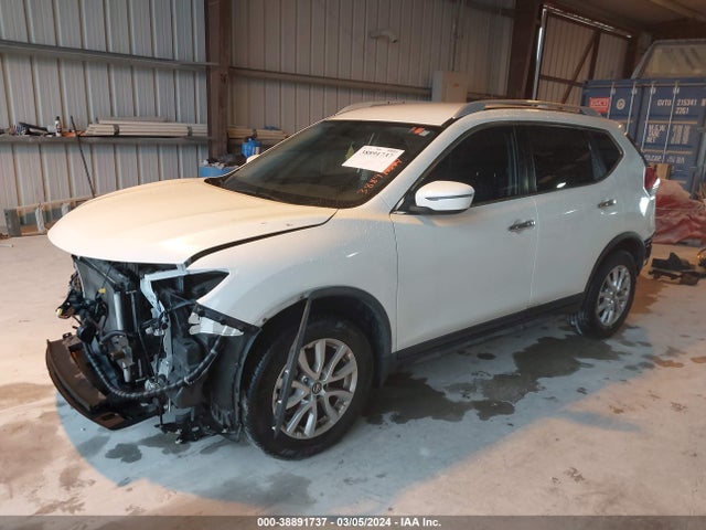 Nissan ROGUE SV 2017 JN8AT2MT7HW144749 Image 2