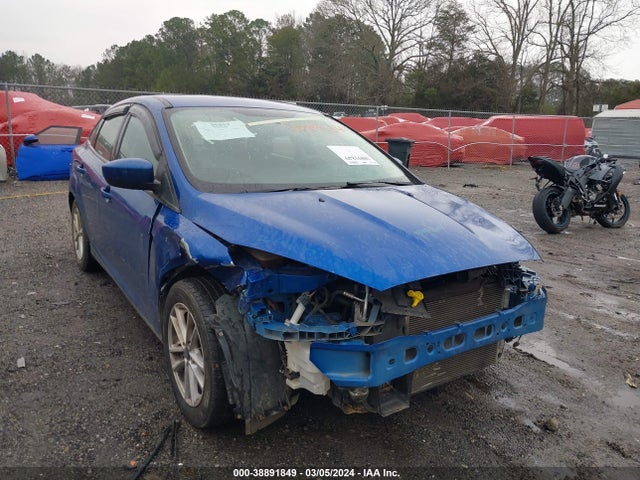 Ford FOCUS SE 2018 1FADP3FE5JL313584 Image 6