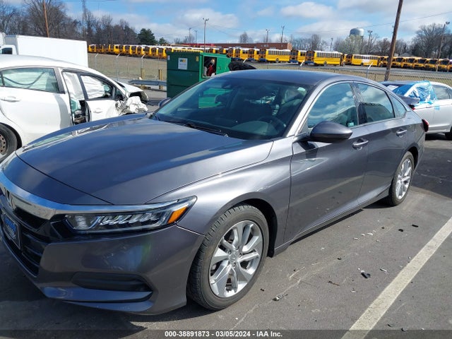 Honda ACCORD LX 2018 1HGCV1F15JA117820 Image 2