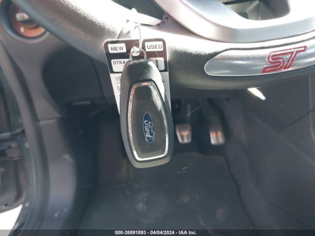 3FADP4GX7GM103680 Ford FIESTA ST