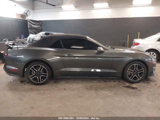 Ford Mustang Ecoboost Premium 2018 1FATP8UH4J5118120 Image 13