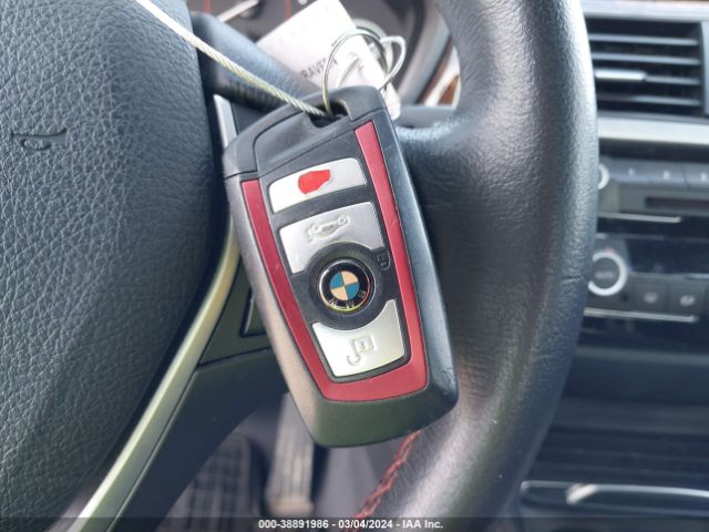WBA8E9G52GNT44871 BMW 328I