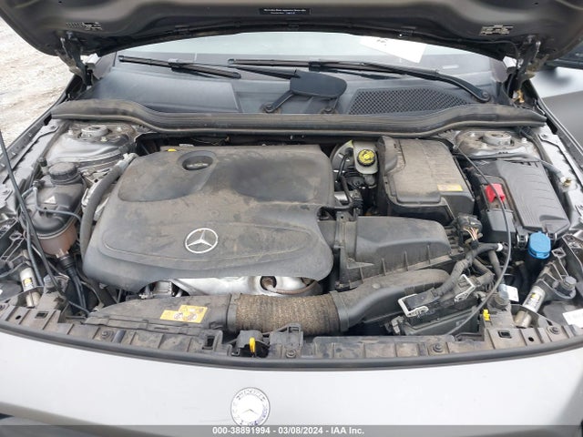 WDCTG4EB7GJ270643 Mercedes-Benz GLA 250