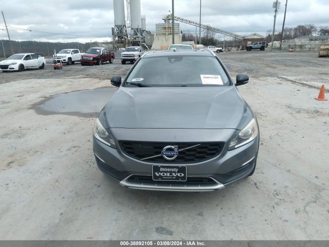 YV4612HK3G1019328 Volvo V60 Cross Country Premier