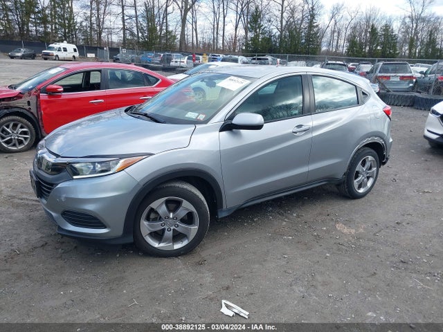 Honda HR-V LX 2019 3CZRU6H34KG725283 Image 2