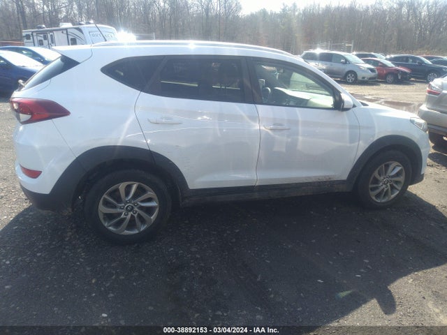 Hyundai TUCSON SE 2016 KM8J33A40GU155127 Image 13