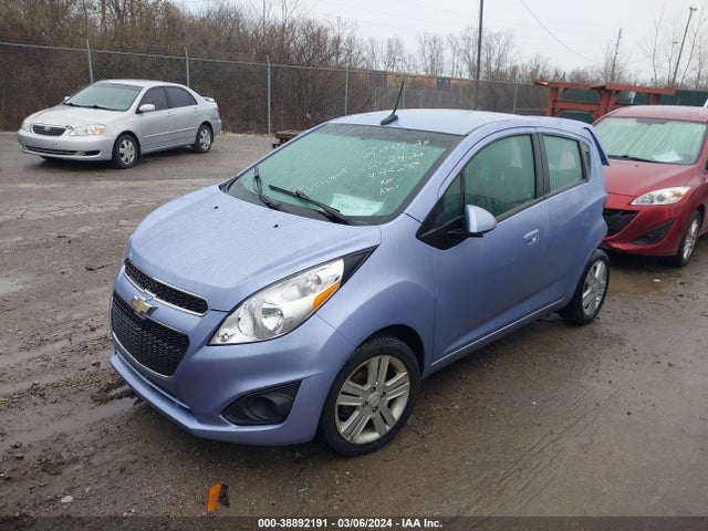 Chevrolet Spark 1lt Auto 2014 KL8CD6S91EC495288 Image 2