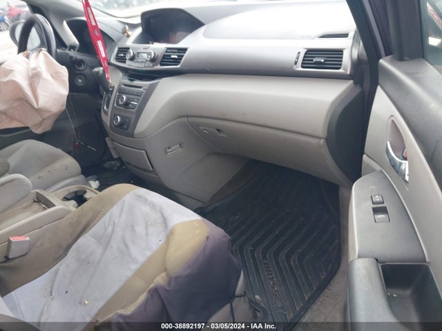 Honda ODYSSEY LX 2016 5FNRL5H21GB139339 Image 5