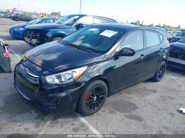 Hyundai ACCENT SE 2017 KMHCT5AE6HU316532 Image 2