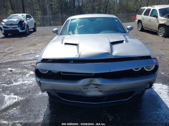 Dodge Challenger Sxt 2018 2C3CDZAGXJH123680 Image 12