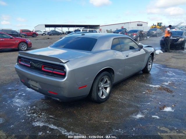 Dodge Challenger Sxt 2018 2C3CDZAGXJH123680 Image 4