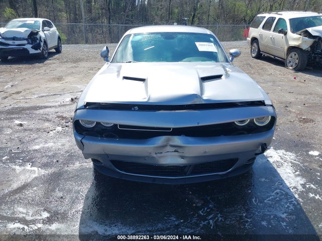 Dodge Challenger Sxt 2018 2C3CDZAGXJH123680 Image 6
