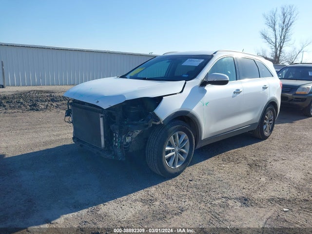 KIA Sorento 3.3l Lx 2017 5XYPG4A50HG219445 Image 2