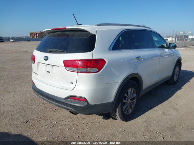 KIA Sorento 3.3l Lx 2017 5XYPG4A50HG219445 Image 4