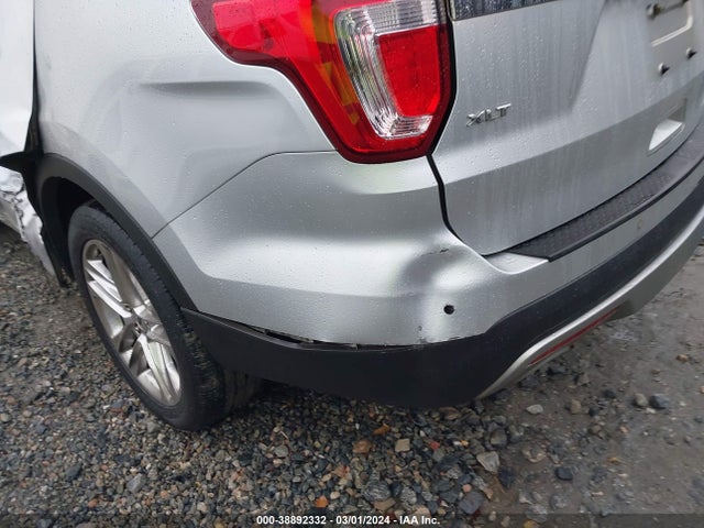 Ford EXPLORER XLT 2017 1FM5K7D8XHGC17420 Image 18