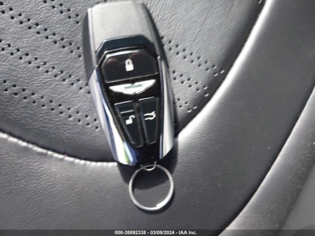 2019 ASTON MARTIN DB11 SCFRMFAW0KGL05379 Photo 10