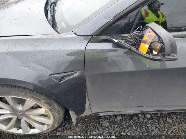 Tesla Model 3 Long Range/performance 2018 5YJ3E1EB5JF091008 Image 20