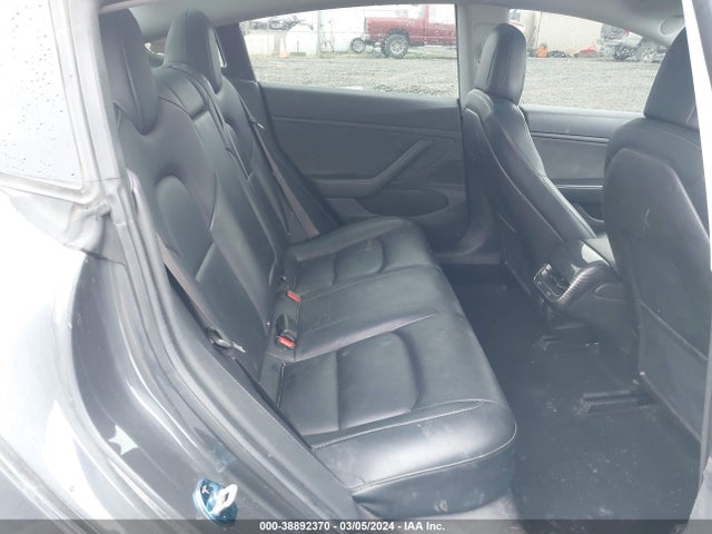 Tesla Model 3 Long Range/performance 2018 5YJ3E1EB5JF091008 Image 8