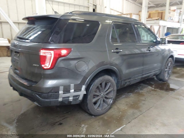 Ford EXPLORER XLT 2018 1FM5K8D86JGB84492 Image 4