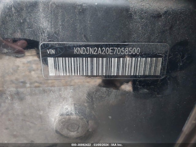 KIA Soul 2014 KNDJN2A20E7058500 Image 9